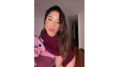 Samantha_e2 public webcam profile photo 2