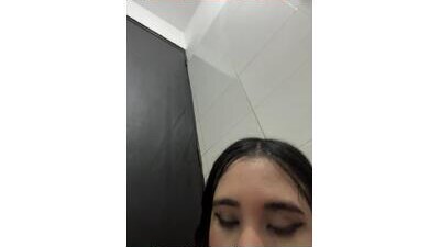 Samantthaescobar public webcam profile photo 9