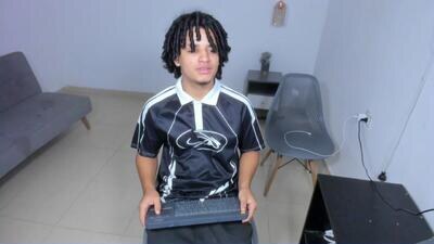 samxx_muscle public webcam profile photo 4
