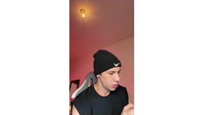 santiago_cutex public webcam profile photo 7
