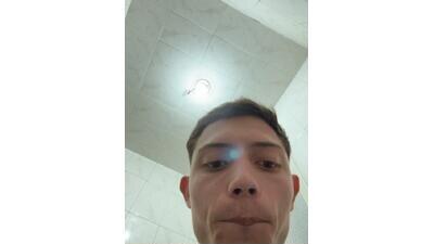 santiObrero public webcam profile photo 3