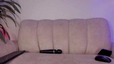 sara_gwen public webcam profile photo 8