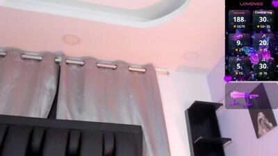 sararoy_ public webcam profile photo 8