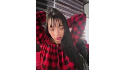 Sasha-firee public webcam profile photo 2
