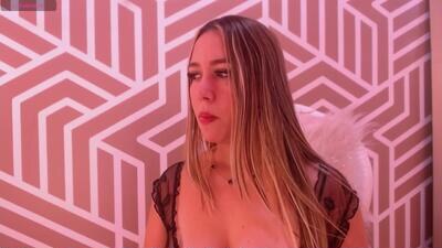 sashadurante public webcam profile photo 2