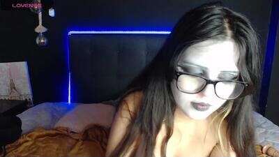 scarleth_shadow public webcam profile photo 4