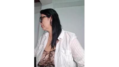 Scarlett_Valnyx public webcam profile photo 3