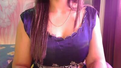 Seerat_ public webcam profile photo 3