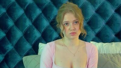 selinswarovski public webcam profile photo 2