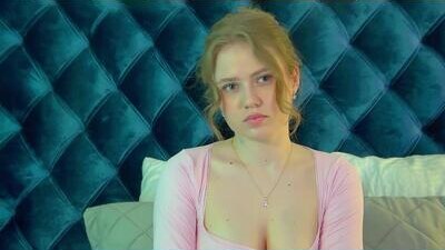 selinswarovski public webcam profile photo 10