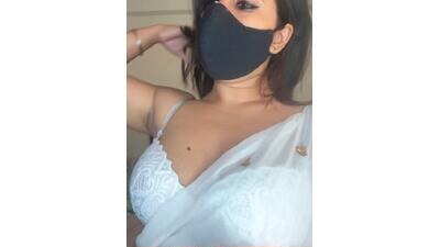 Sexy_Madhurii