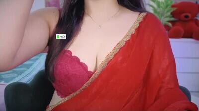 sizzling__zaara public webcam profile photo 4