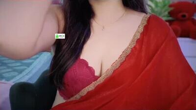 sizzling__zaara public webcam profile photo 7