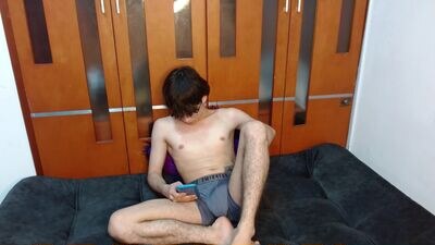 skinnyx_cute19 public webcam profile photo 2