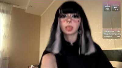 SmilingPatent public webcam profile photo 9