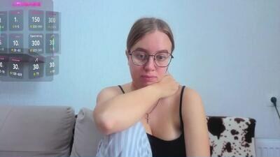 sofia_bushe public webcam profile photo 2