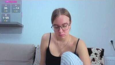 sofia_bushe public webcam profile photo 8