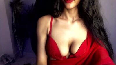 Sonia-silk public webcam profile photo 2
