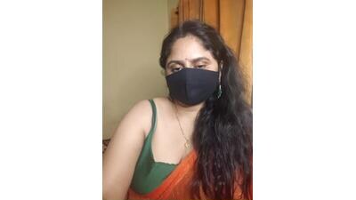 Sravvi499 public webcam profile photo 4