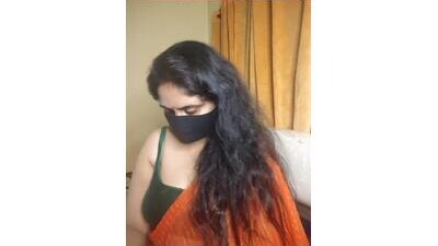 Sravvi499 public webcam profile photo 8