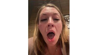 Sweet___Emily public webcam profile photo 5