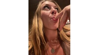 Sweet___Emily public webcam profile photo 7