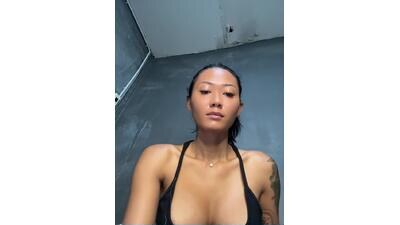 thai-dreamgirl public webcam profile photo 2