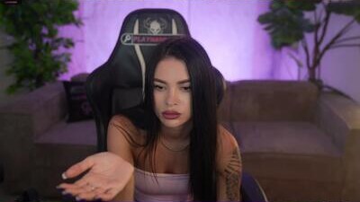 tina_breeze public webcam profile photo 9