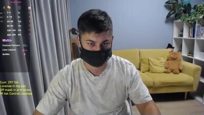 Tomguys public webcam profile photo 3