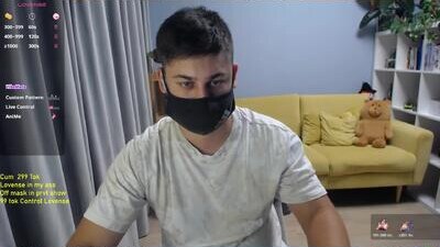 Tomguys public webcam profile photo 7
