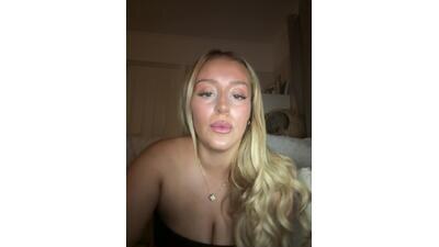 uklillie public webcam profile photo 2