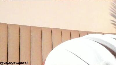 valery_swan1 public webcam profile photo 10