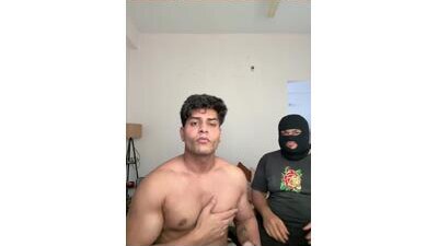 Vihaaanfucks public webcam profile photo 7