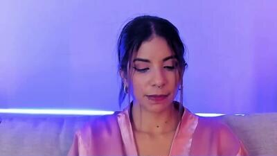 violetahills_ public webcam profile photo 2