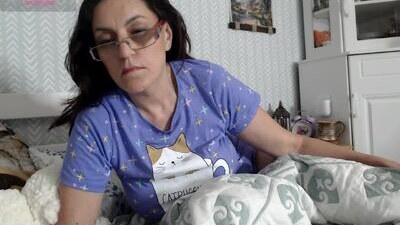 Vivian-Alluring public webcam profile photo 6