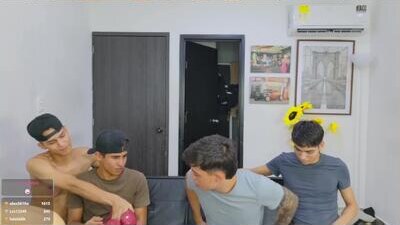Voyeurism_guyss public webcam profile photo 7