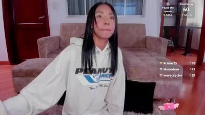 xenia_golden public webcam profile photo 2
