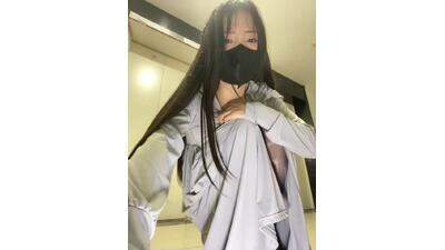xiao-Lin public webcam profile photo 3