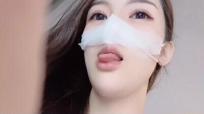xiaoyuiiii public webcam profile photo 2