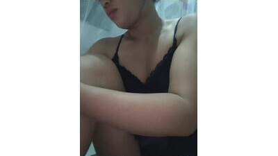 xinhxinh-cute public webcam profile photo 6