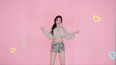 XL-LovelyDoll public webcam profile photo 2