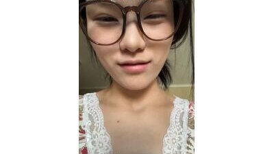 yanzi520 public webcam profile photo 10