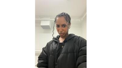 Your_Paris public webcam profile photo 2