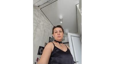 YoursLovelyy public webcam profile photo 3