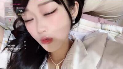 yueyue2003 public webcam profile photo 10