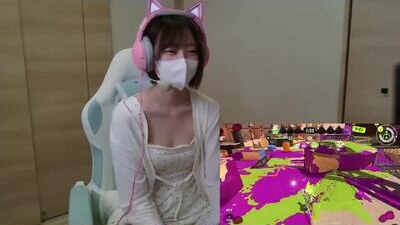 YUNA_26 public webcam profile photo 6