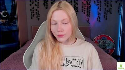 zairawright public webcam profile photo 2