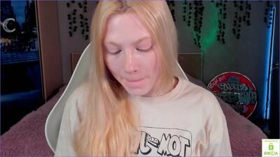 zairawright public webcam profile photo 4