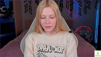 zairawright public webcam profile photo 8