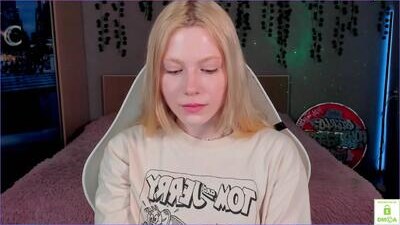 zairawright public webcam profile photo 9